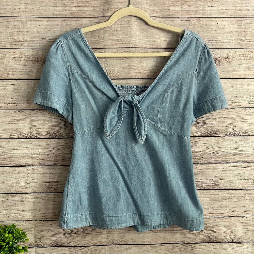 Women's Old Navy Chambray Top